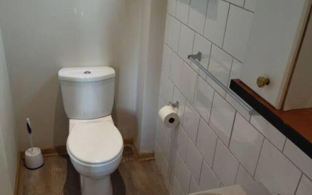 Cosy and sunny 1 bedroom place