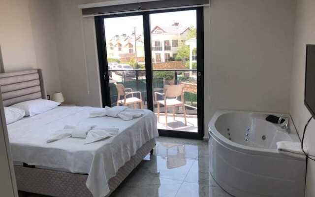 Stunning 4-bed Villa: Private Pool, Sauna & Hammam