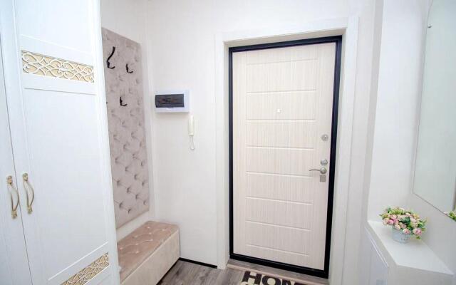 Апартаменты Четыре Сезона мкрн. Энтузиастов 8