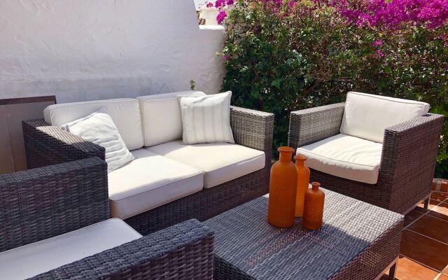 2-Bedrooms Apartment Puerto Banus-Beach