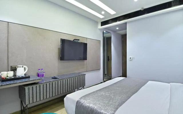 Hotel Uptown - By La Exito Hotels