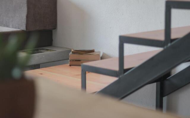 Gallo Azul, Downtown Loft Style Apartment