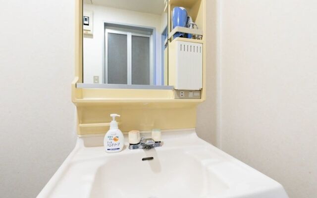 Komagome Colorbee Hostel