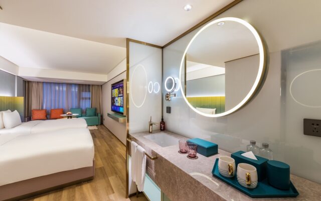 Xi'an Bell Tower South Gate Manxin Hotel