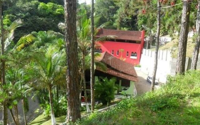 Colonia De Ferias Ubatuba's Surf