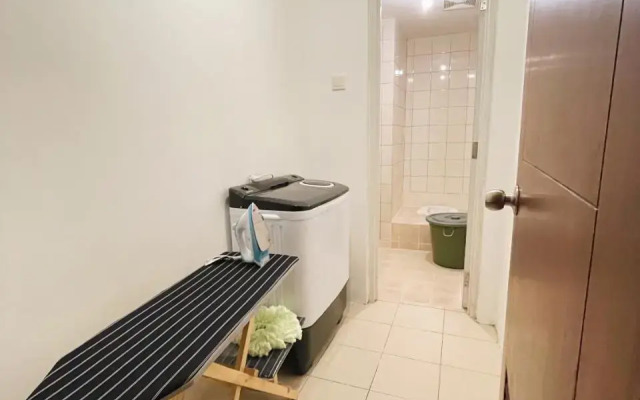 Super Cozy 2BR Apt with direct access to Mall