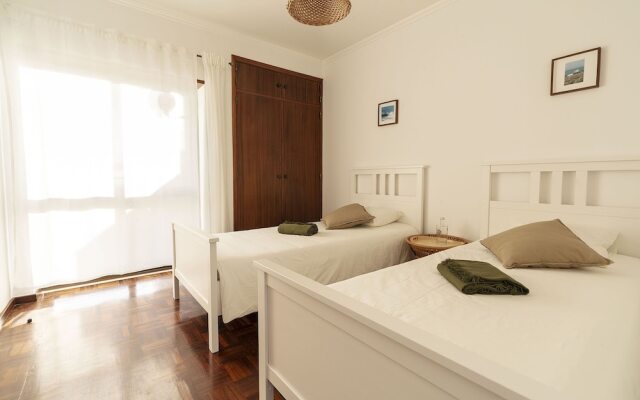 Ericeira Paradise House & Suites
