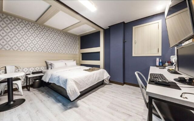 Shincheon Ramon Hotel