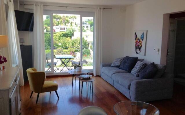 Suite Sur la Mer Marseille Corniche (Adults Only)