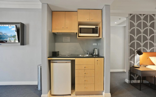 KOZYGURU Sydney CBD Amazing View 2 Bed Family Apartment NHA653-702