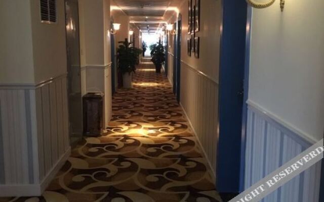 Renshou 8:30 Theme Hotel