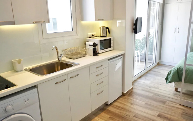Warm & Cozy Studio in Athens