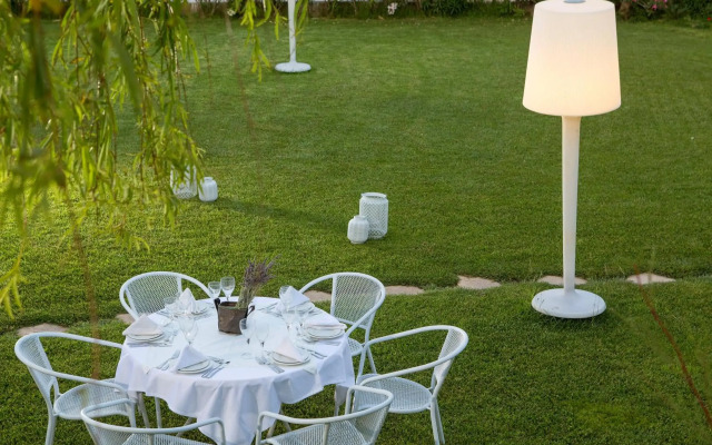Lagos Mare Hotel