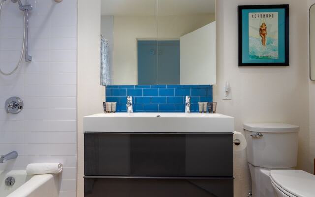 Celebrity Hideaway at Movie Colony East