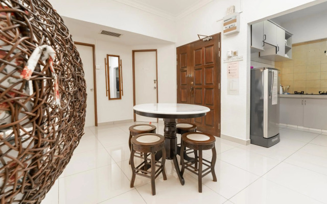 DELUXE Suite Seaview Batu Ferringhi 2304 - 2 Rooms