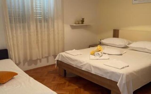 Apartmani Amila-Pisak