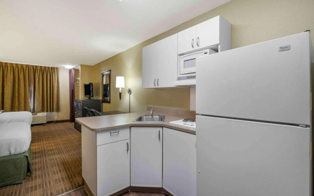 Extended Stay America Suites Champaign Urbana