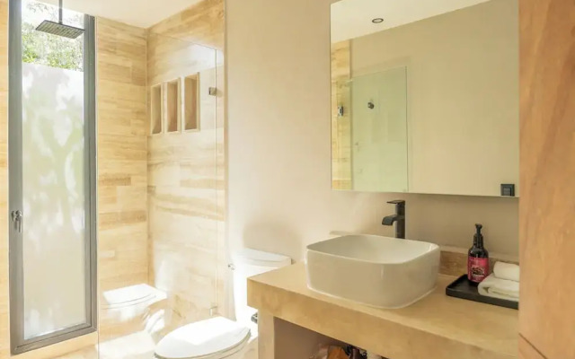 DosSantas Wellness & Jungle by BT Homes