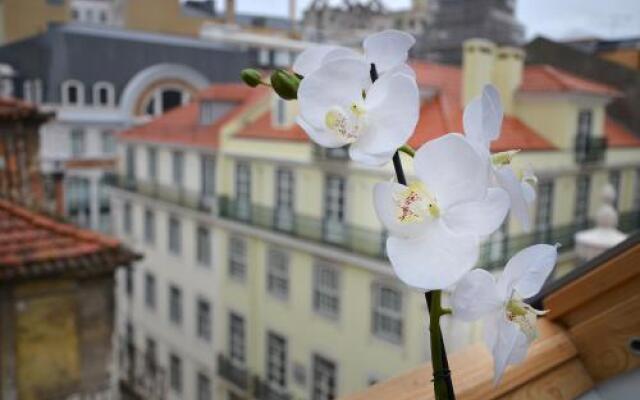 Rent4days Browns Deluxe Apartments in Baixa