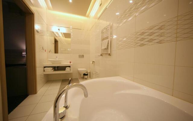 Hotel Seven 7