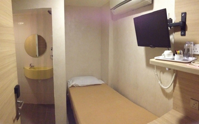 Arianna Hotel