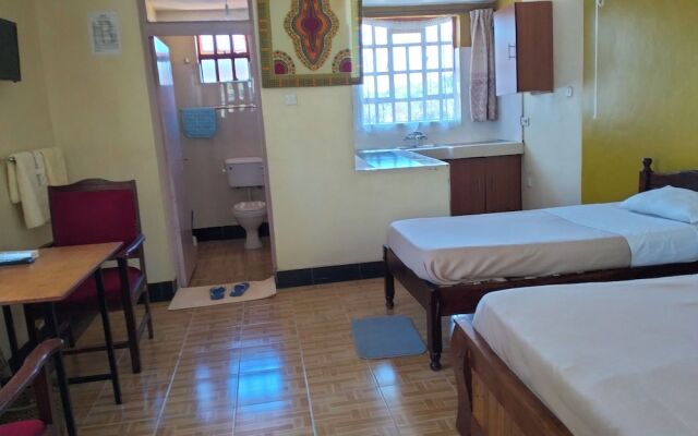 Bimoss Beach Resort & Campsite