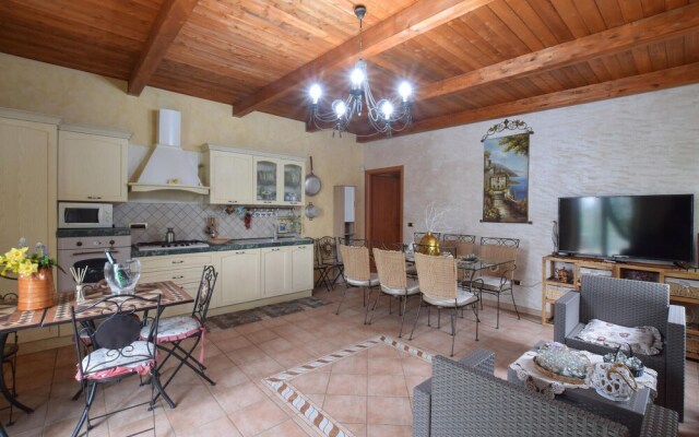 Stunning Home in Palmi With Wifi and 2 Bedrooms