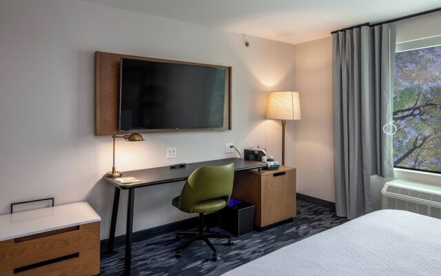 Fairfield Inn & Suites by Marriott Little Rock Airport