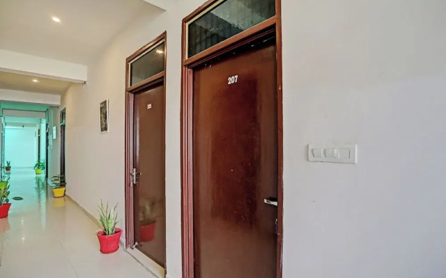 Shree Hotel