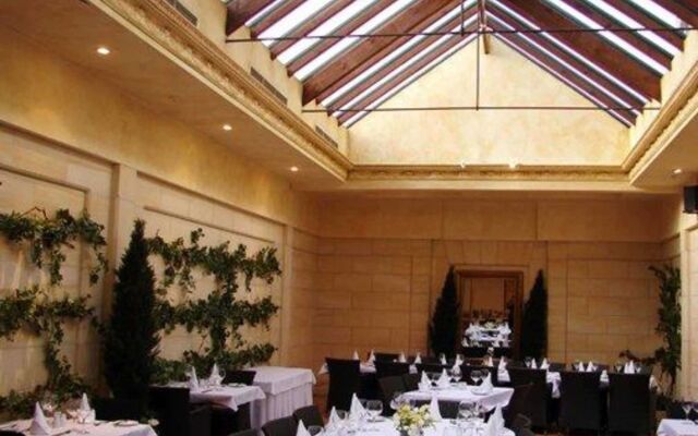 Plymouth International