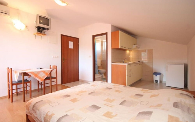 Apartments Sea View