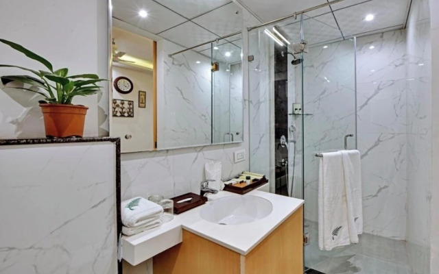 Skyline luxury in pink city