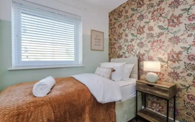 Manchester Oasis Retreat - 4 Bedroom House