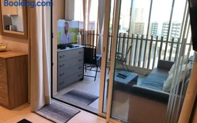 Westone Suite710-hosted by Sweetstay