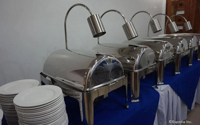 Rooms 498 Hostel