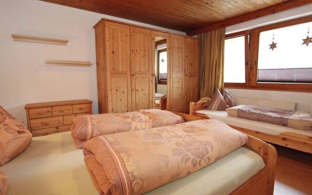 Idyllic Apartment in Hippach with Ski Storage near Ski Area