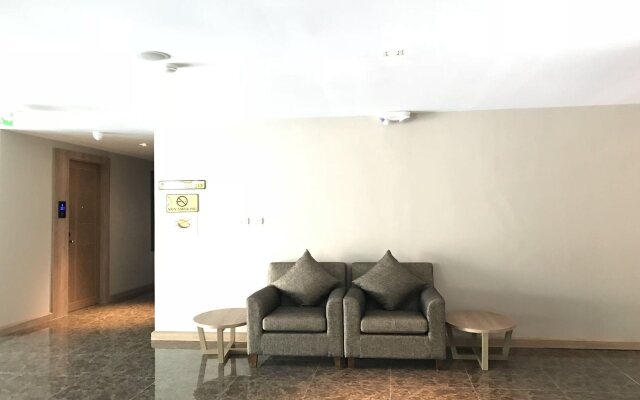 May Hotel