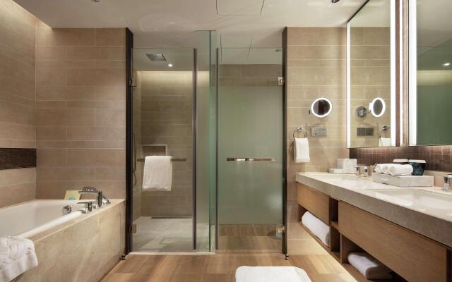 DoubleTree by Hilton Huidong Resort