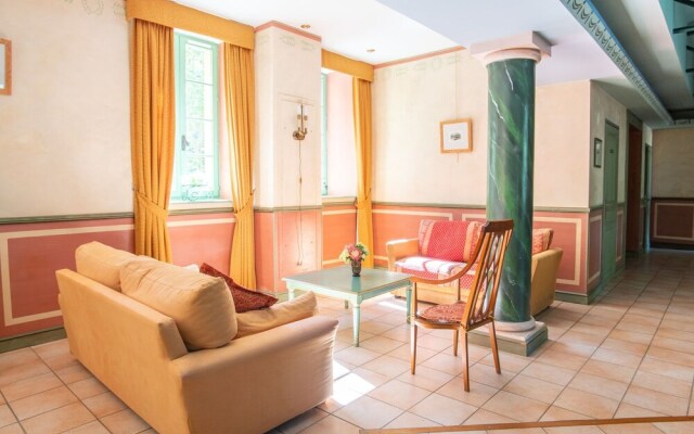 Cozy Apartment in Drome with Pool