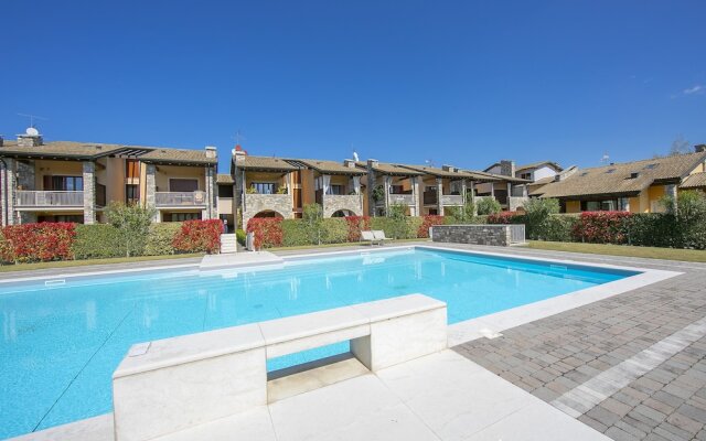 Appartamento Zelda With Shared Pool