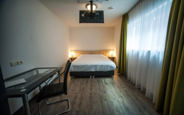 Hotel Taurus