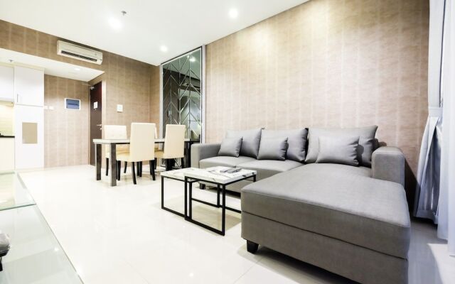 2BR Broad Lexington Residence near Pondok Indah