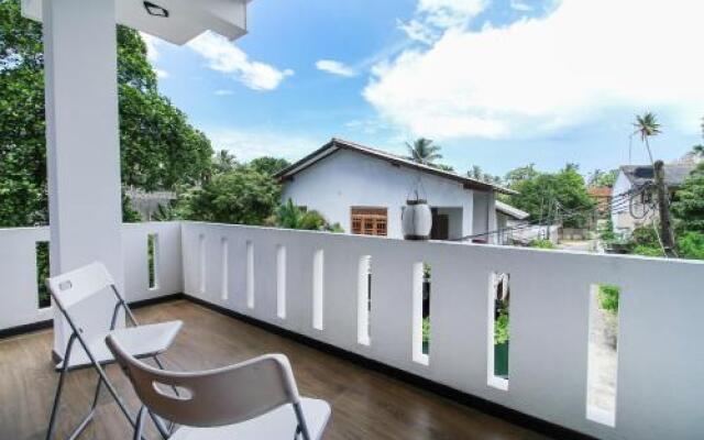 OYO 407 Royal Rich Villa