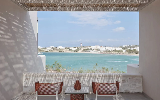 Salt Suites Paros