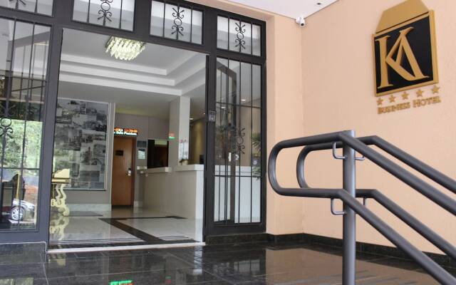 Prado Hotel Business