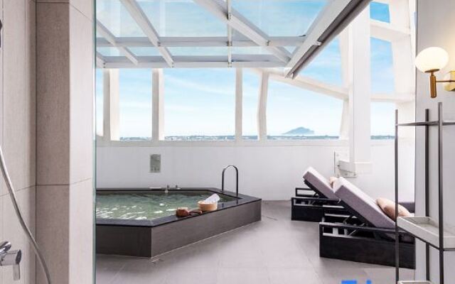 Orient Luxury Hotel-Jiao Xi