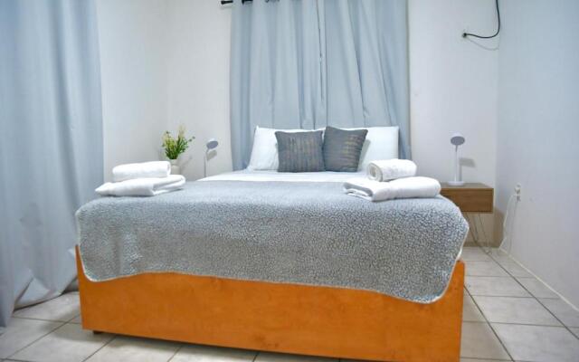 FonteinZen - Home with big garden at Fontein