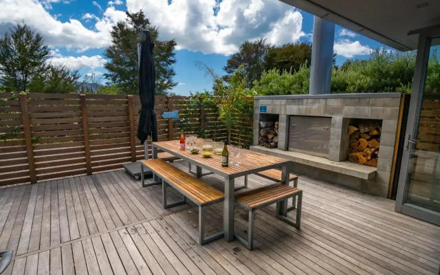 The Glass House - Kaiteriteri Holiday Home