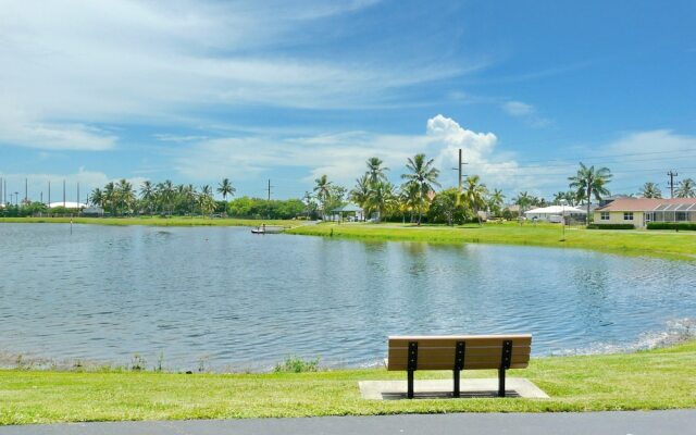Peaceful Condo With Pool and Steps to Tigertail Beach