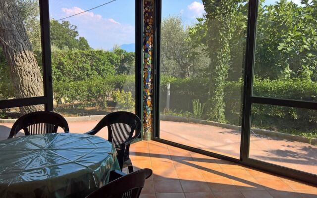 House With one Bedroom in Buccino, With Wonderful Mountain View, Enclo